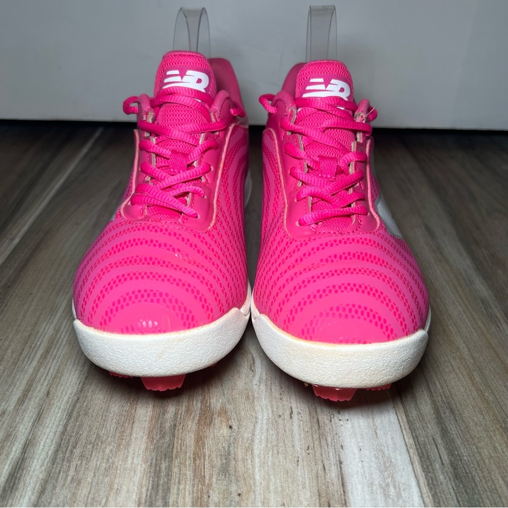 New Balance Pink Molded Softball Cleats Women’s Size 5.5 - Picture 2 of 10